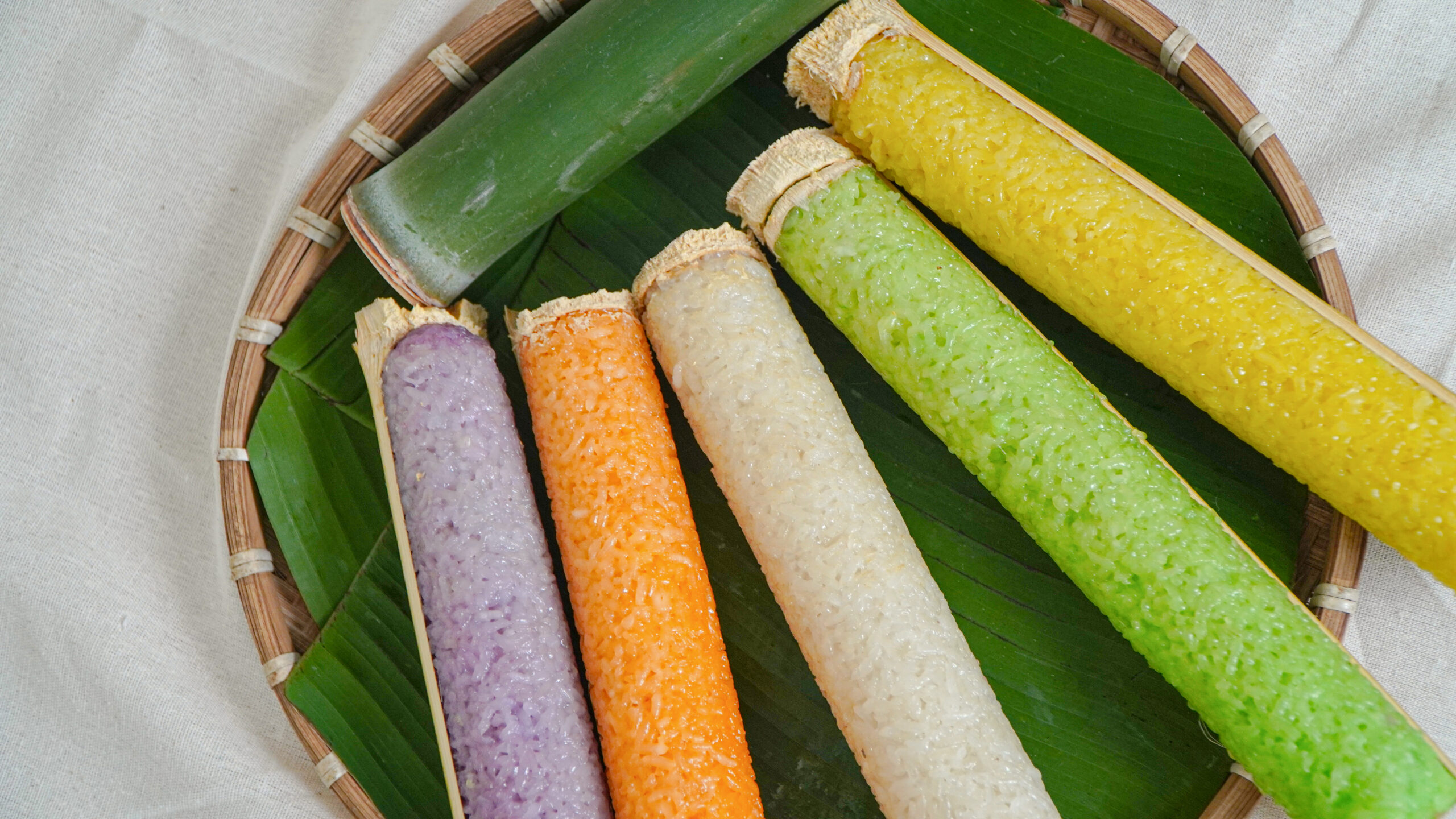 Cơm lam - món phụ cực hút khách khi bán tại Bình Dương