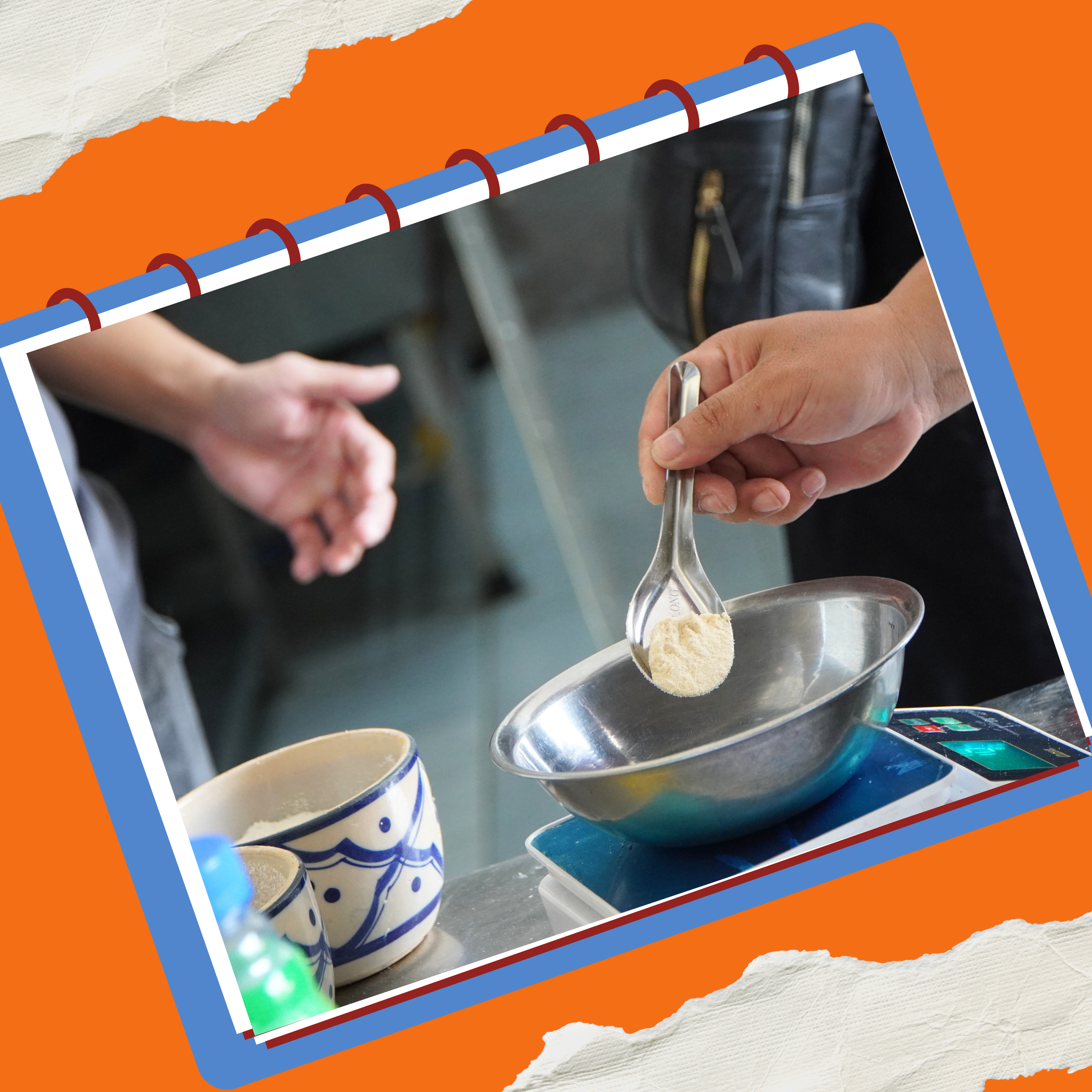 Học viên thực hành làm sốt chấm vịt Tỳ Bà