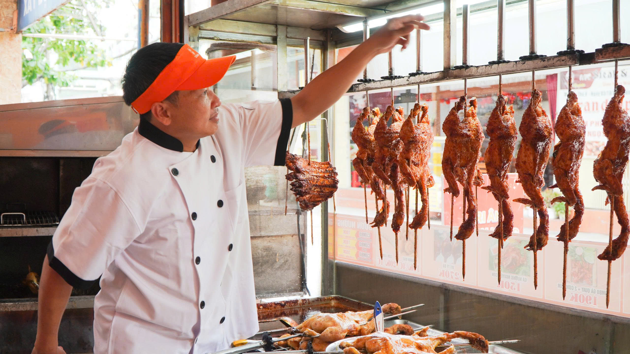 Học nghề gà nướng tại COGAVA